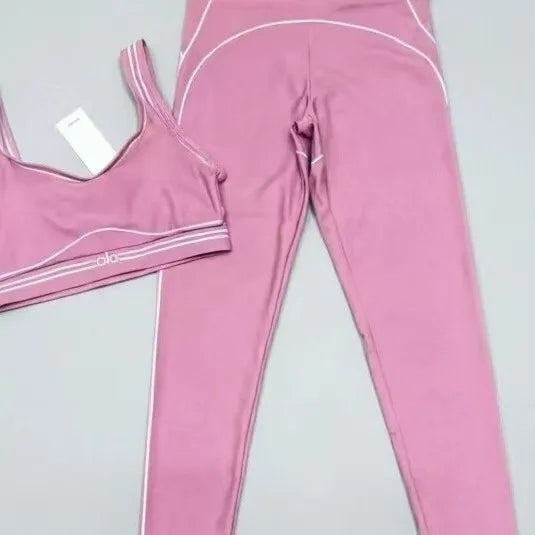 Women Slim Fit Yoga Outfit With Stretch Polyester Graphic Design