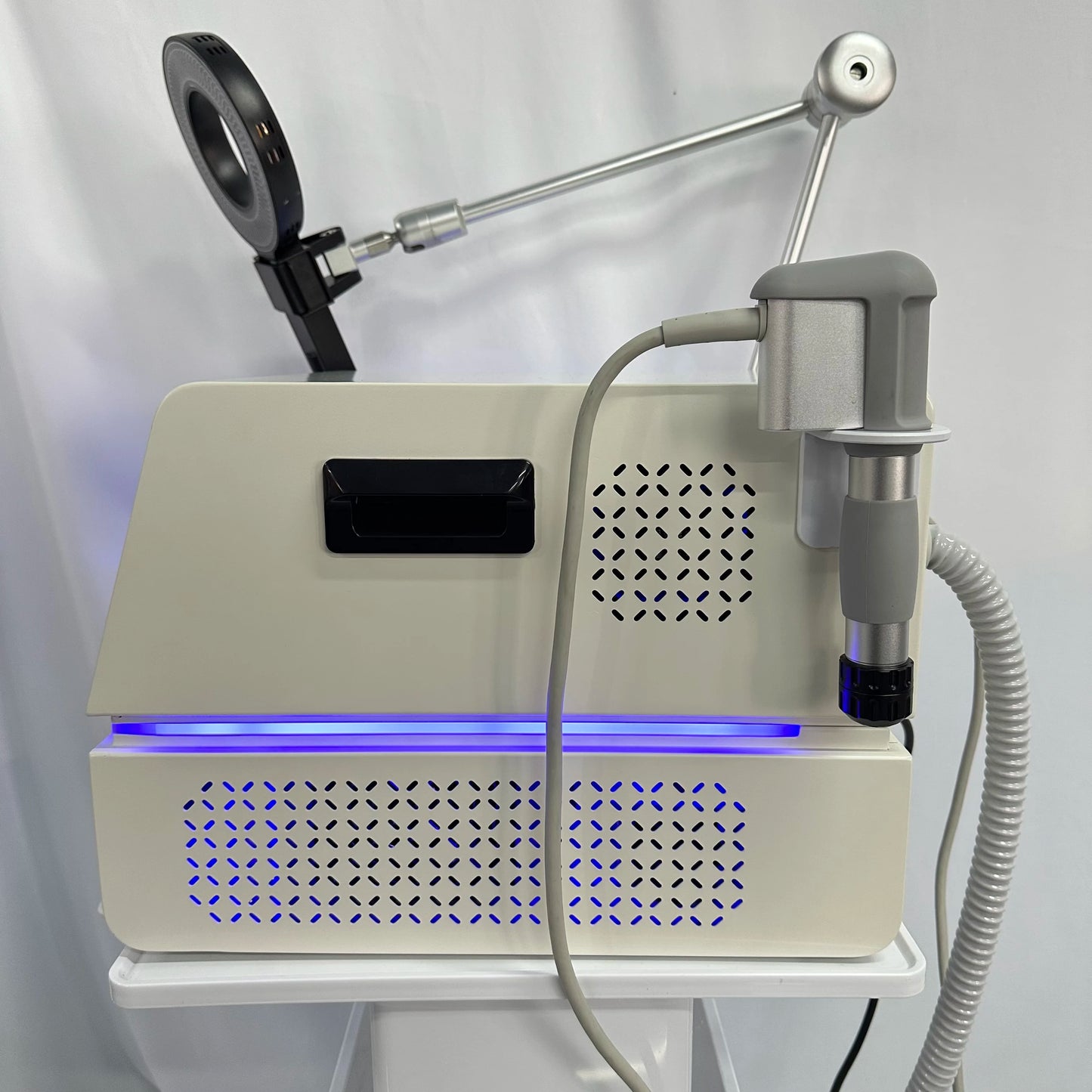 Portable PEMF Therapy Device For Pain Relief And Injury Recovery