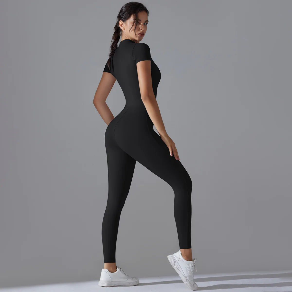 Naked Zipper Short Sleeve Yoga Jumpsuit High Stretch Nylon Spandex Breathable Flat Lock Seams