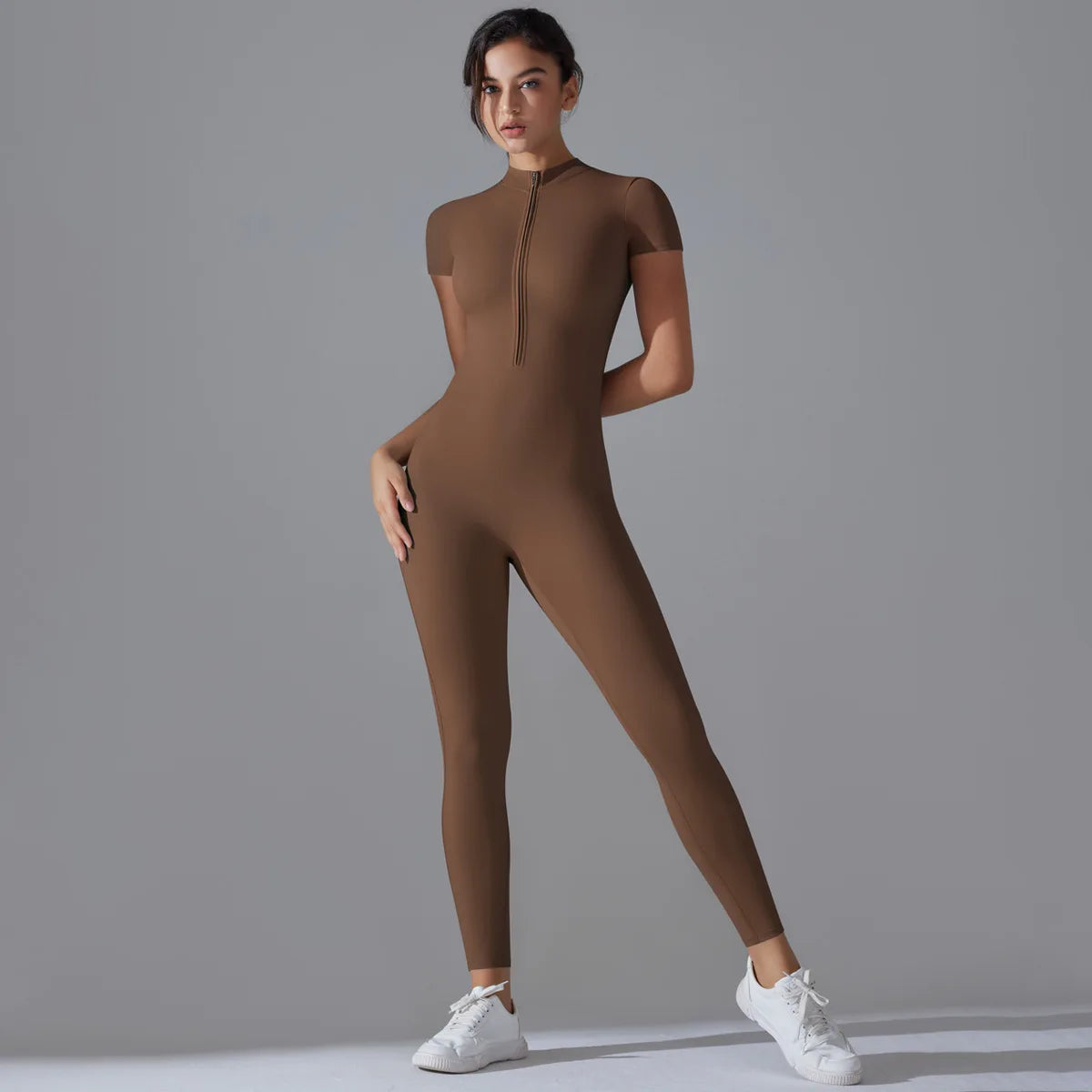 Naked Zipper Short Sleeve Yoga Jumpsuit High Stretch Nylon Spandex Breathable Flat Lock Seams